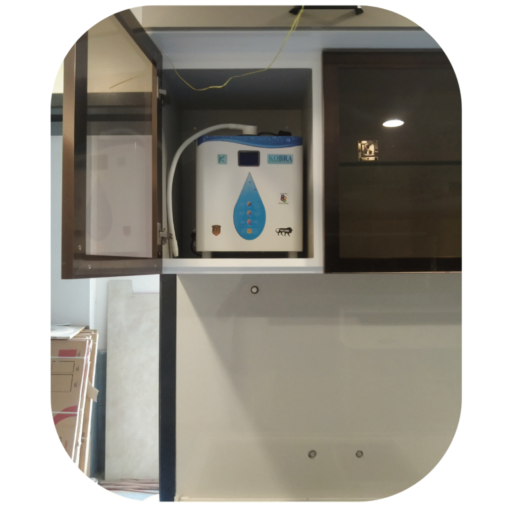 kobra family Guntur (AP)